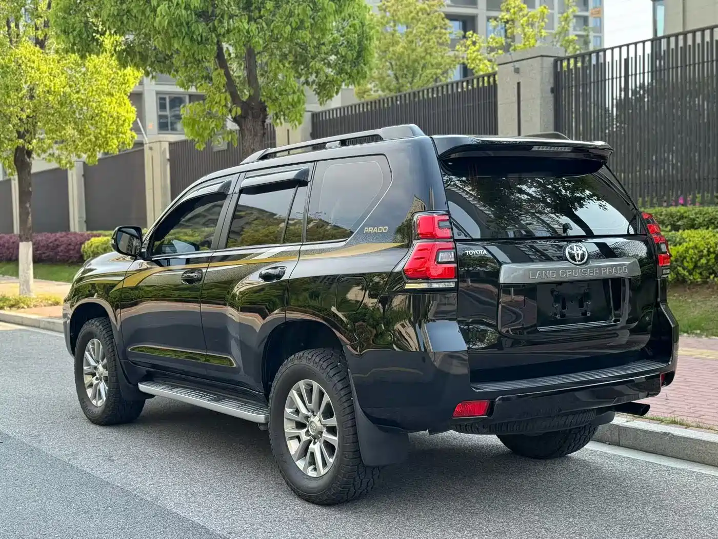 Toyota Prado 2018 3.5L Auto TX фото 11