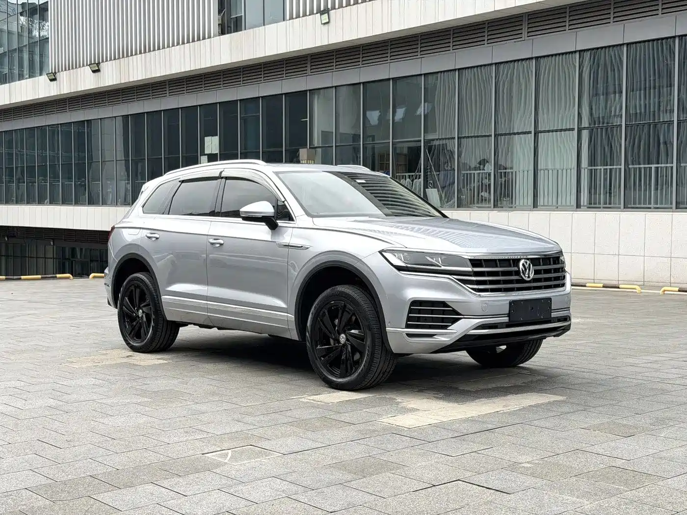 Volkswagen Touareg 2018 2019 2.0TSI Sharp Wing Edition China VI