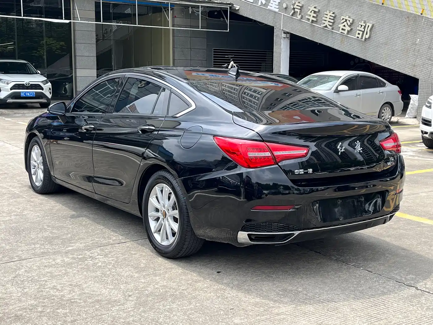 Hongqi H5 2019 30TD Style Edition фото 5