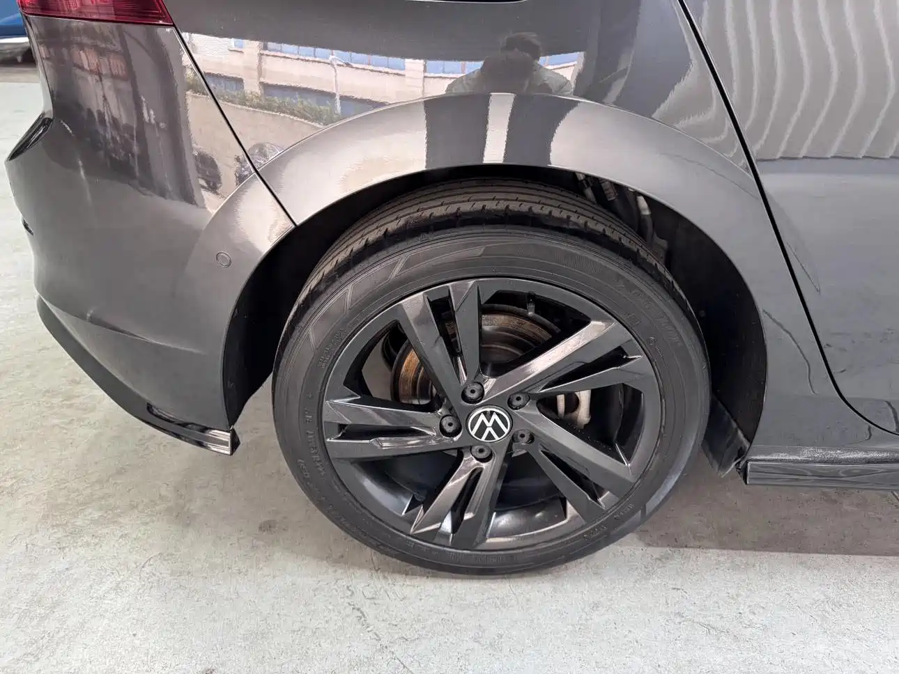 Volkswagen Golf 2021 280TSI DSG R-Line фото 30