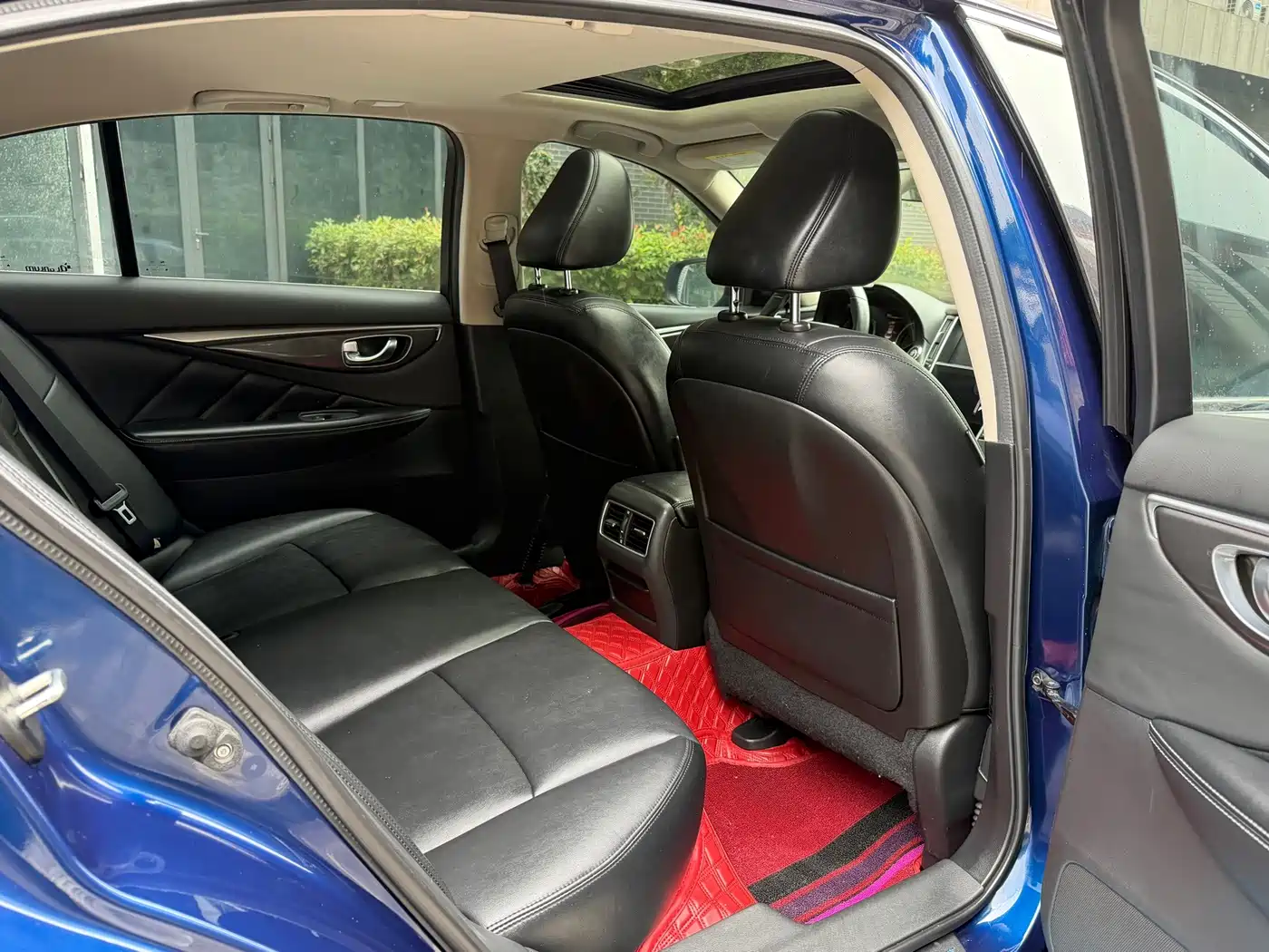 Infiniti Q50L 2019 2018 2.0T Comfort (China VI)