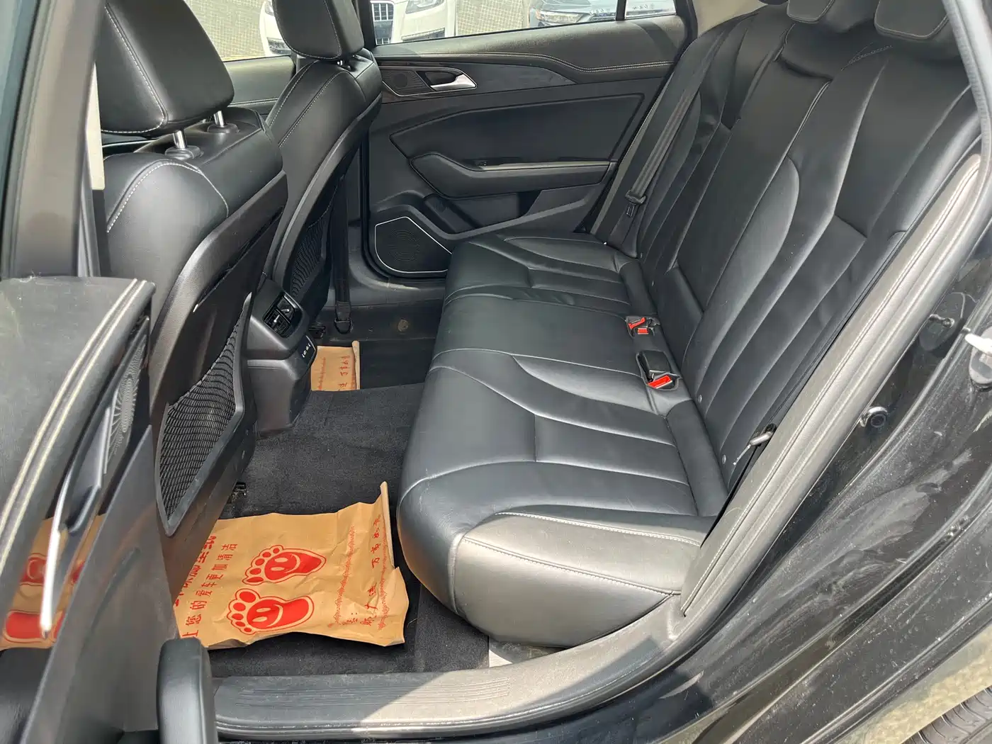 Hongqi H5 2019 30TD Style Edition фото 9