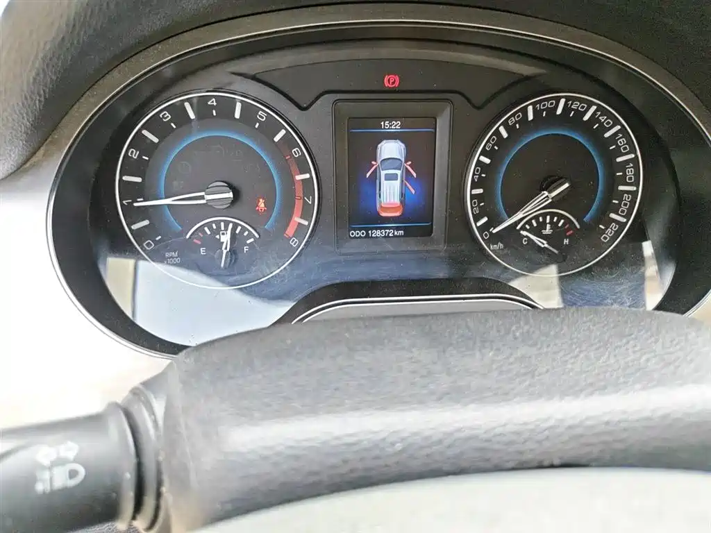 Haval H2 2014 1.5T Manual 2WD Elite Edition фото 5