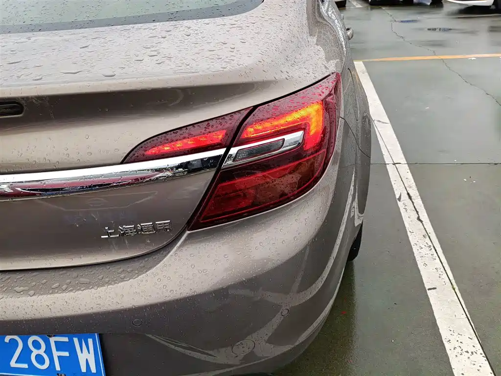 Buick Regal 2015 1.6T Leading Tech Edition фото 8