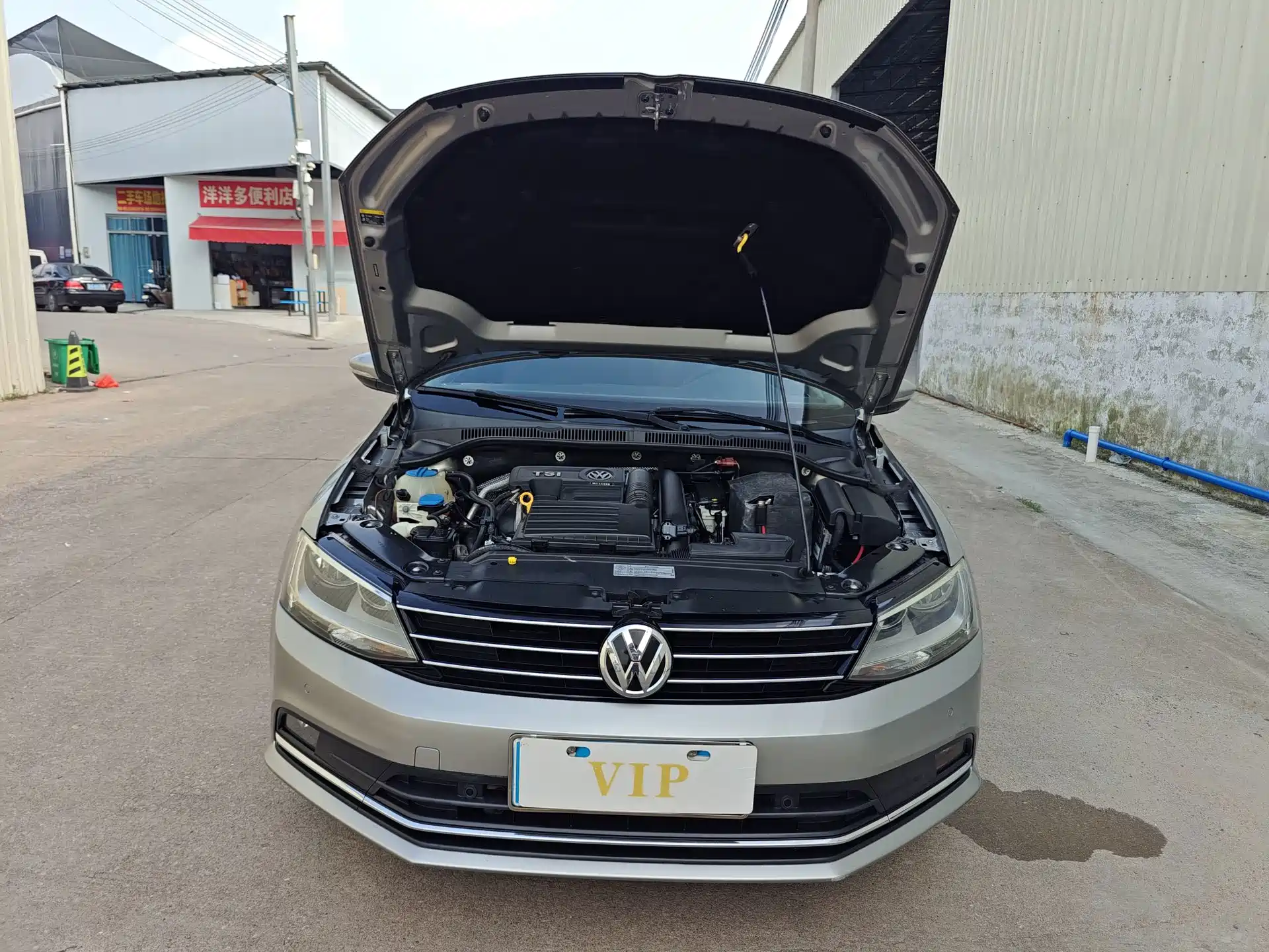 Фото 41 - Volkswagen Sagitar