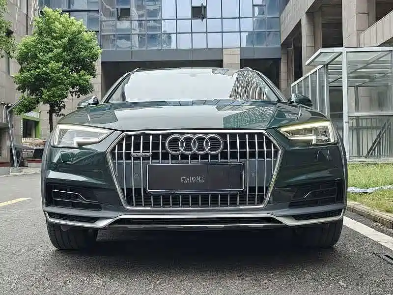 Audi A4 (Import) 2018 2017 45 TFSI allroad quattro Sport