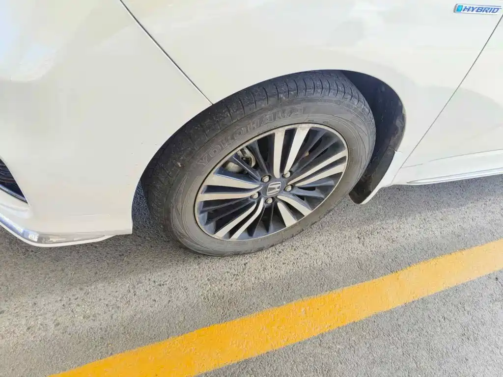 Фото 7 - Honda Odyssey