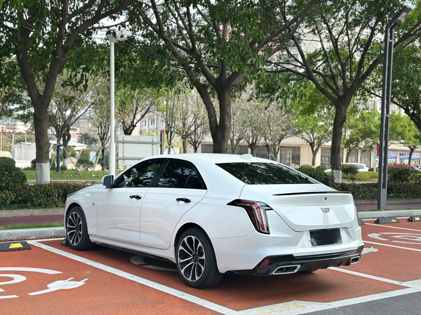 CADILLAC CT4