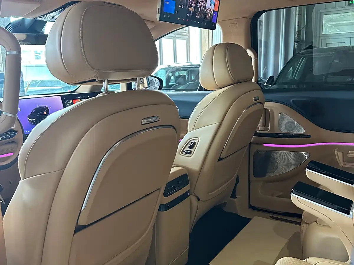 Voyah Auto Voyah Dreamer 2025 PHEV AWD Flagship Kunpeng Edition фото 9
