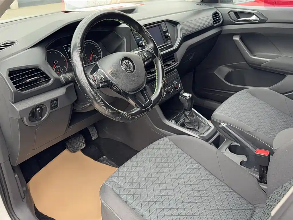 Volkswagen T-Cross 2020 1.5L Automatic Trend Edition фото 13