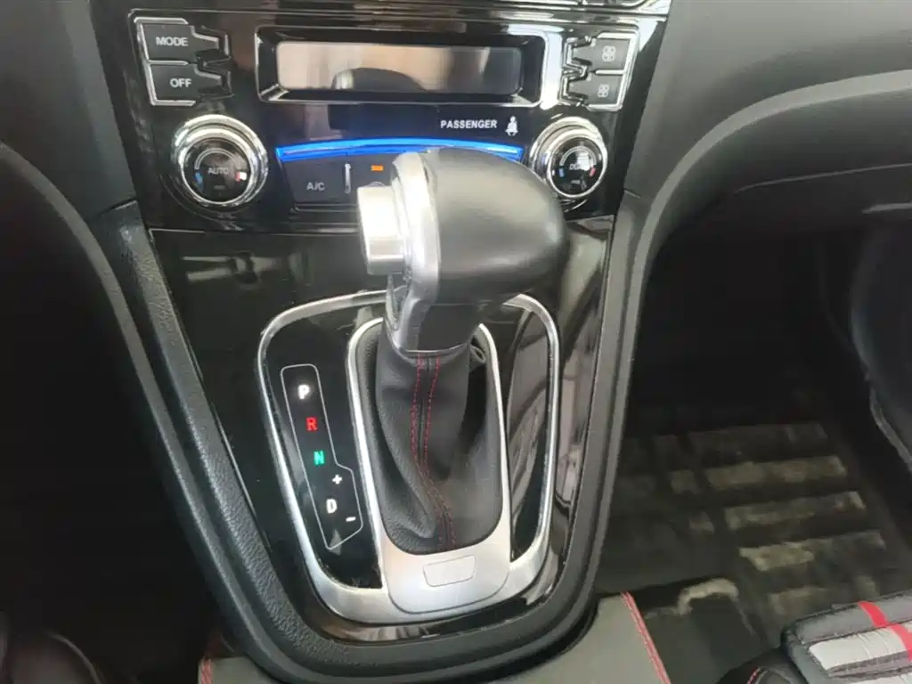 Haval H6 2016 Upgrade Edition 1.5T Automatic 2WD Elite Type фото 14
