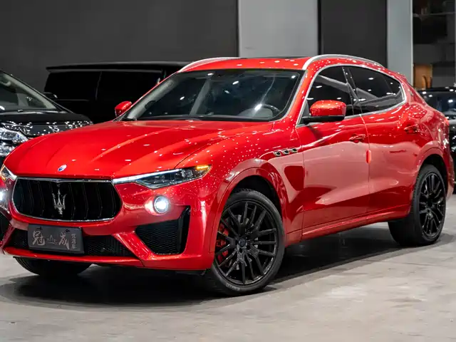 MASERATI LEVANTE