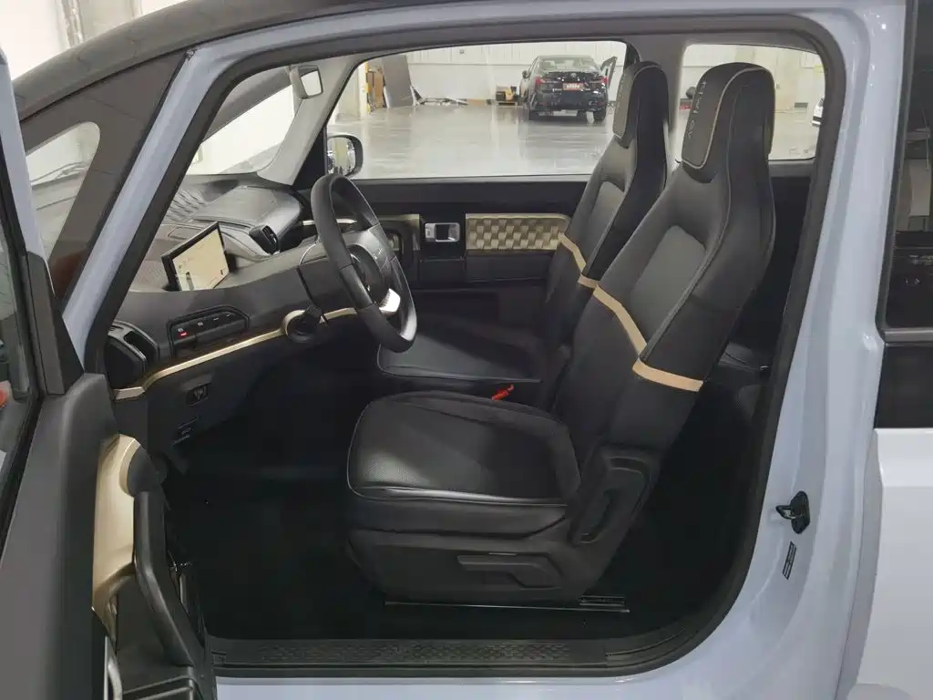 Baojun KiWi EV 2022 2021 Designer NMC