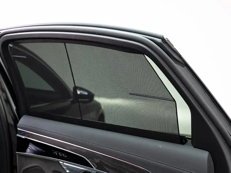 Audi A8 2025 A8L 45 TFSI quattro Luxury фото 18