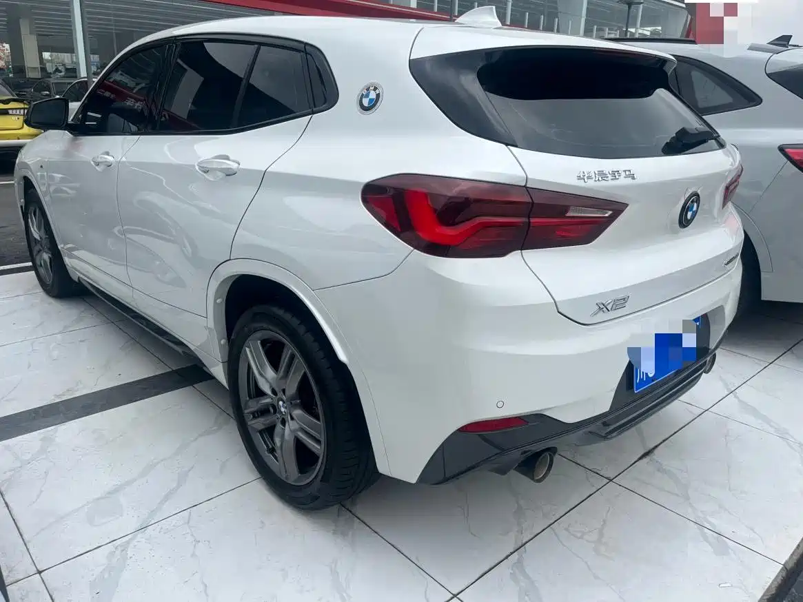 BMW X2 2023 sDrive25i M Sport Shadow Edition фото 10