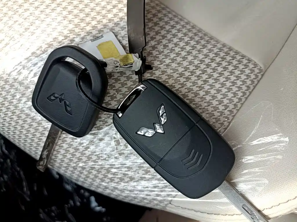 Wuling Motors Hongguang MINIEV 2026 2025 4-Door Advanced
