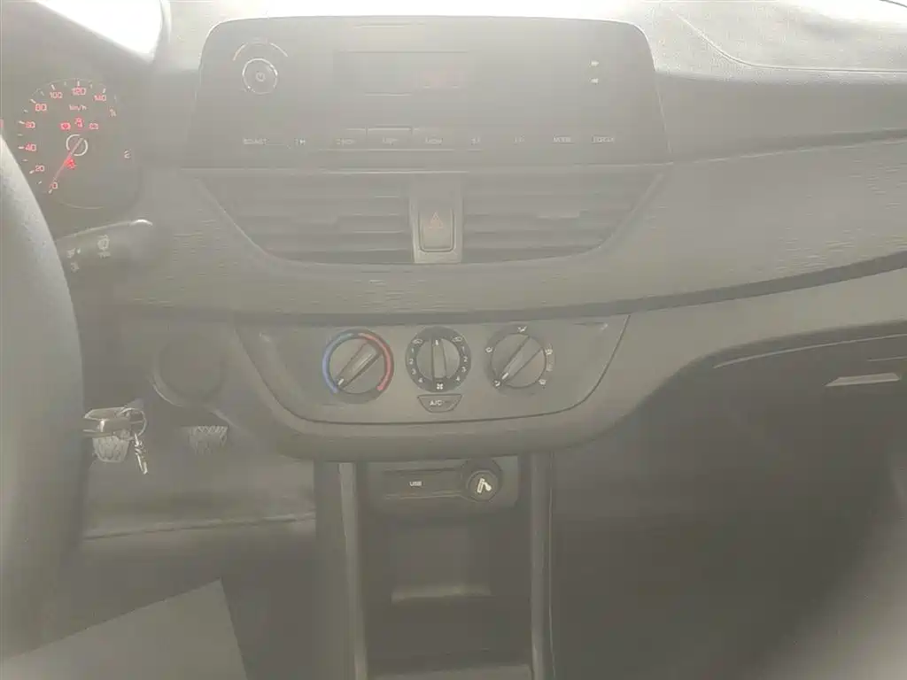Baojun 310 2018 2016 1.2L Manual Comfort Model