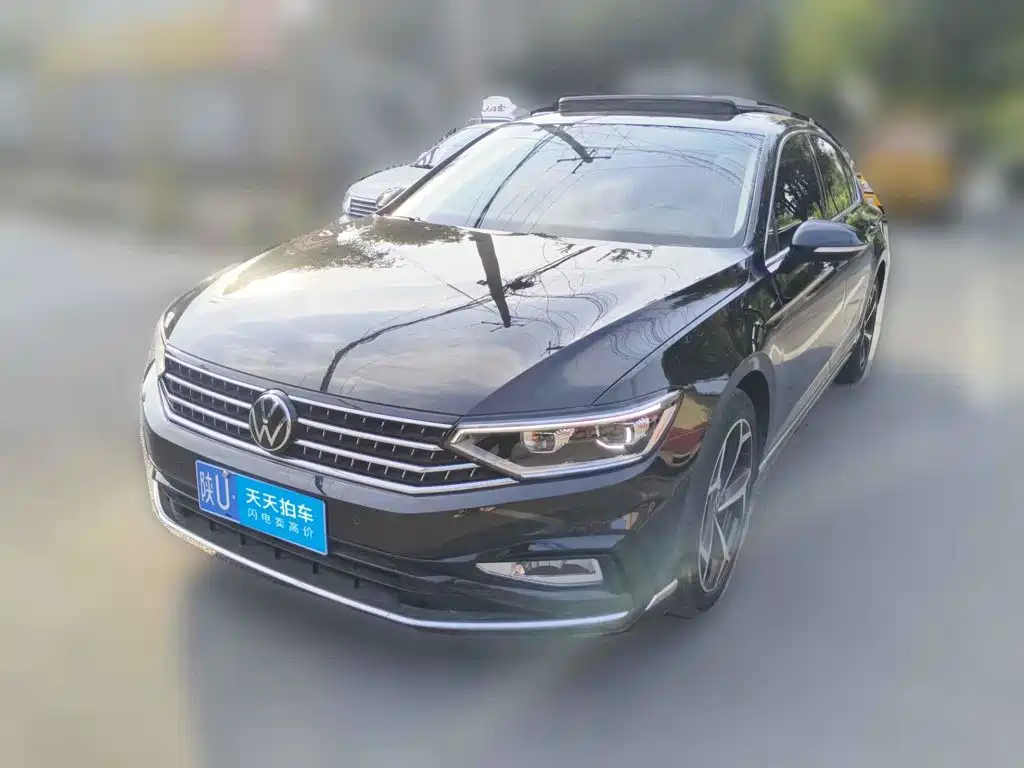 Volkswagen Magotan 2023 2 Million Units Anniversary Edition 330TSI DSG Leading Type