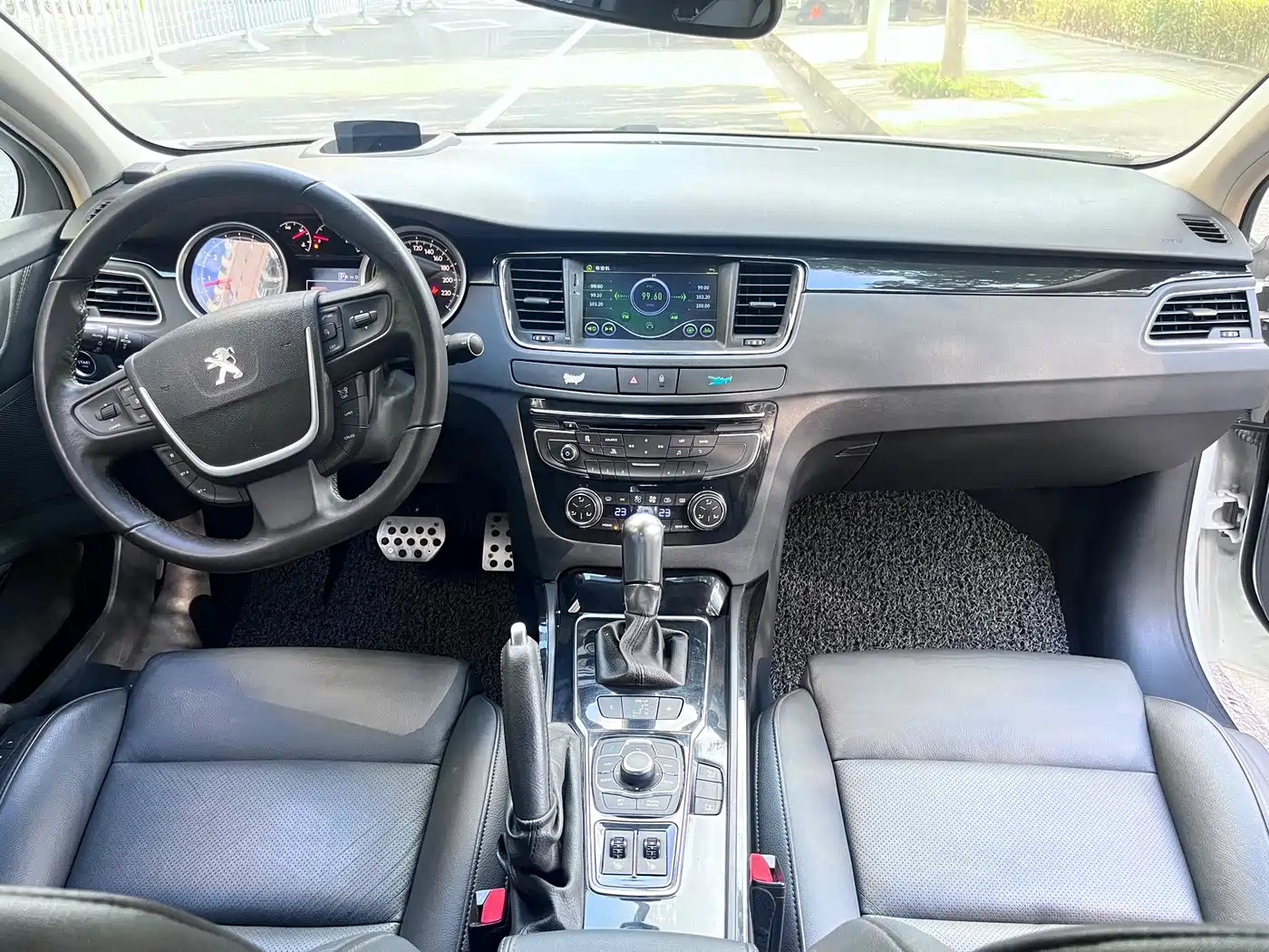 Peugeot 508 2012 2012 2.3L Roland Garros Edition