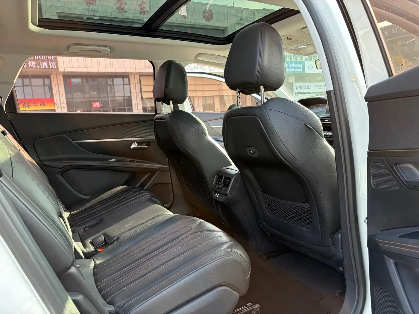Peugeot 5008 2017 380THP 7-Seater Unlimited Edition фото 5