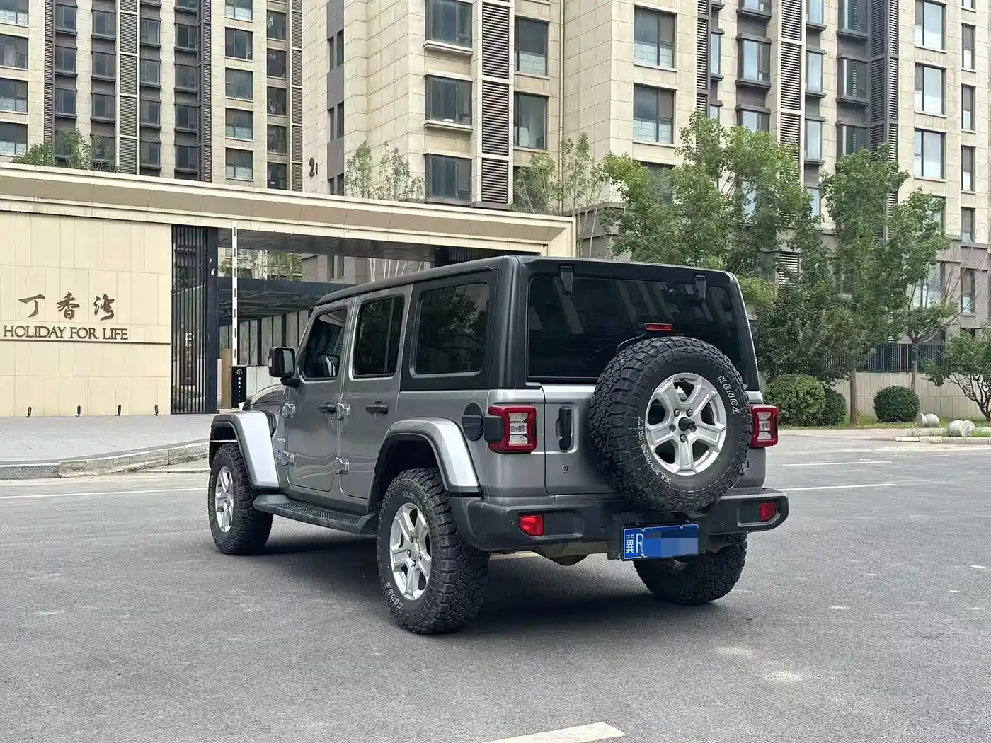 Фото 6 - Jeep Wrangler