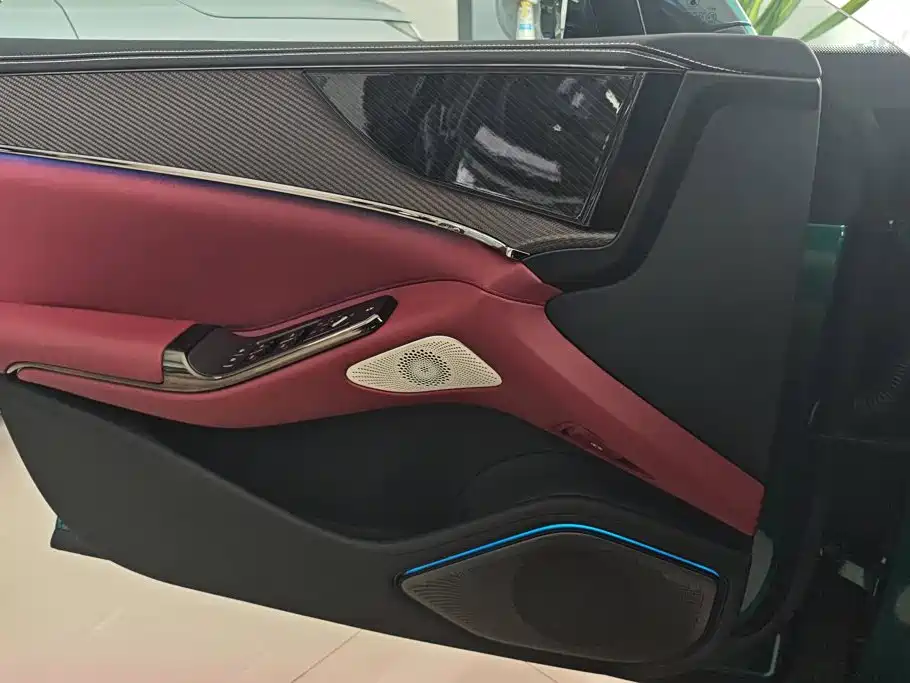 Denza Z9GT 2026 2026 Model Yi San Fang Flash Charge Performance Edition