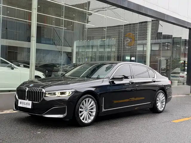 BMW 7 SERIES