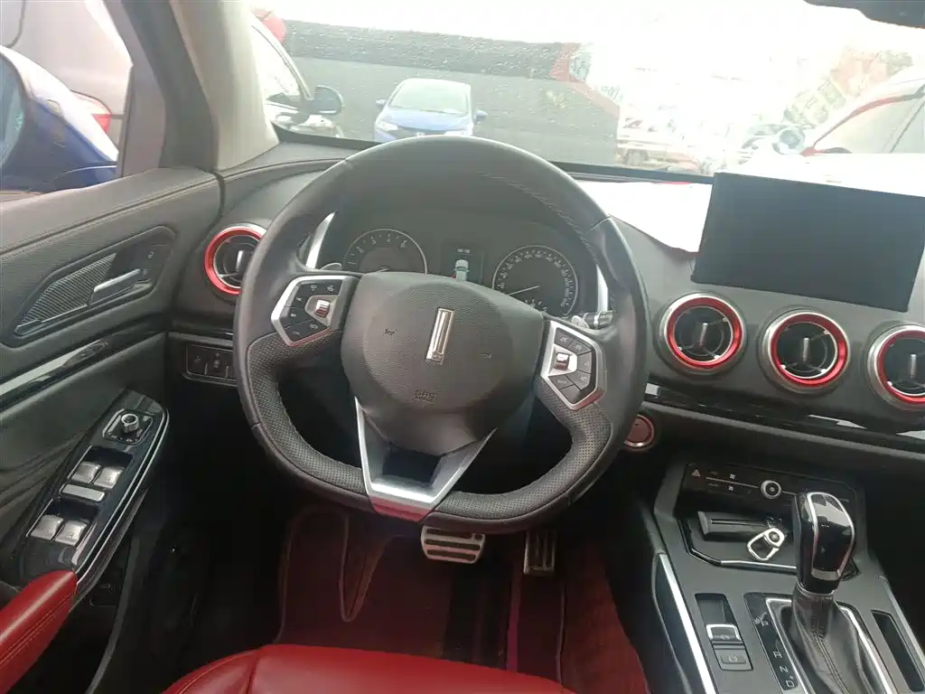 WEY VV5 2017 2017 2.0T Super Luxury Model