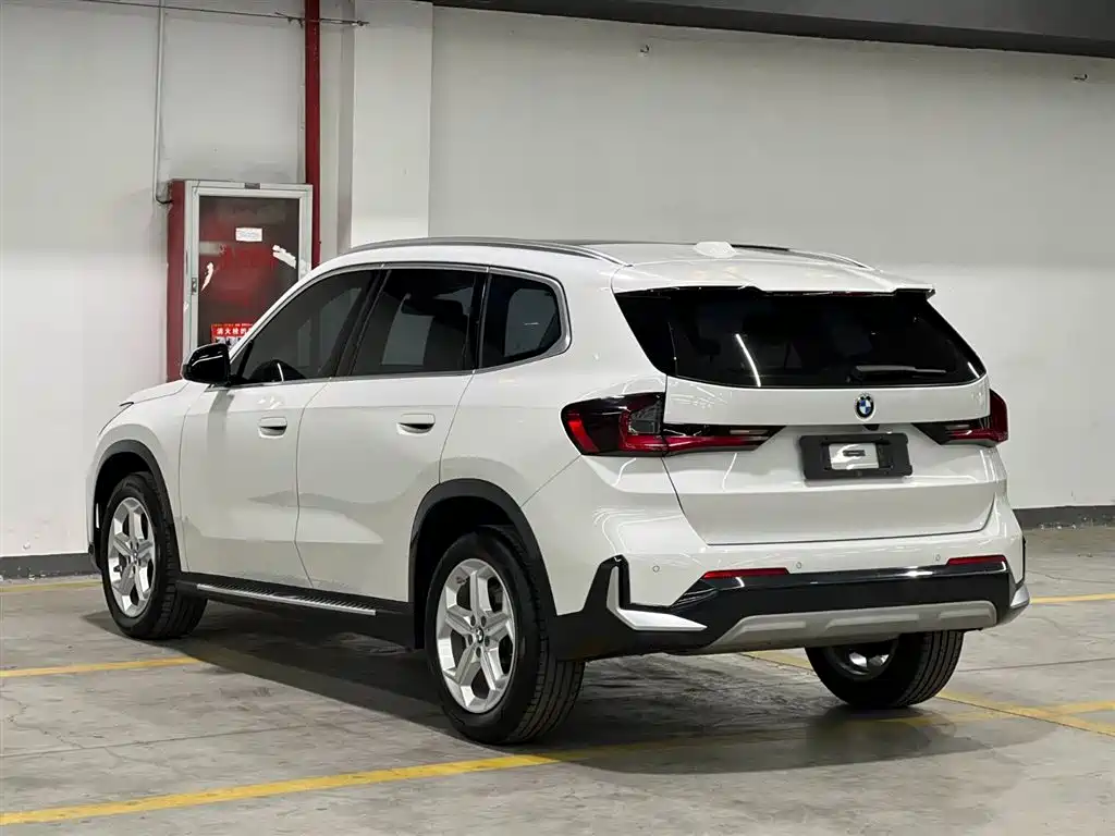 BMW X1 2023 sDrive20Li X Design Package фото 4