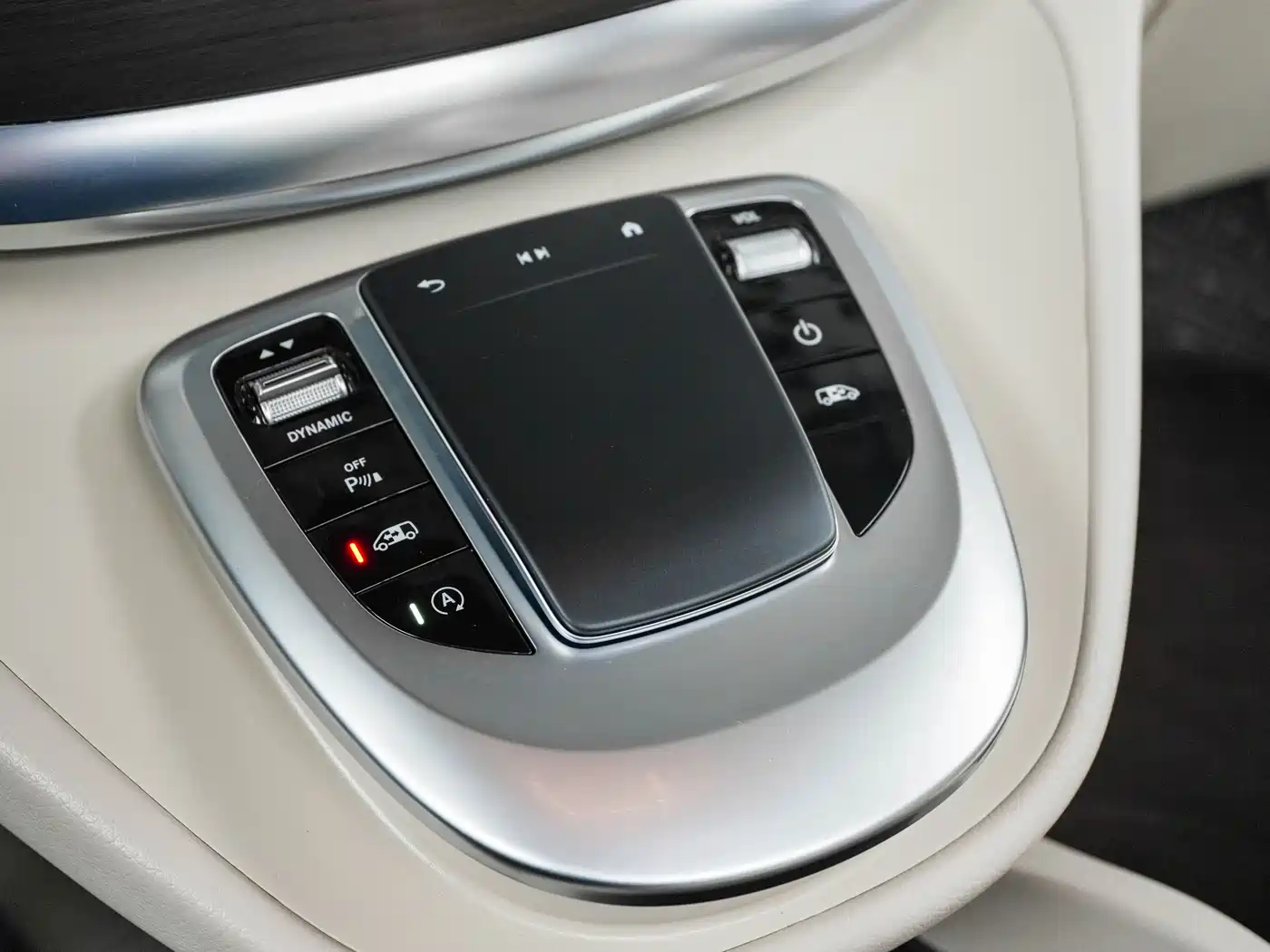Mercedes-Benz V-Class 2021 V 260 Pilot Edition фото 15