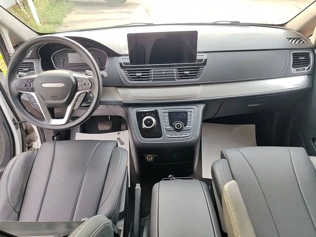 Maxus G20 2023 2023 Facelift ES 2.0T Gasoline Automatic Value Edition
