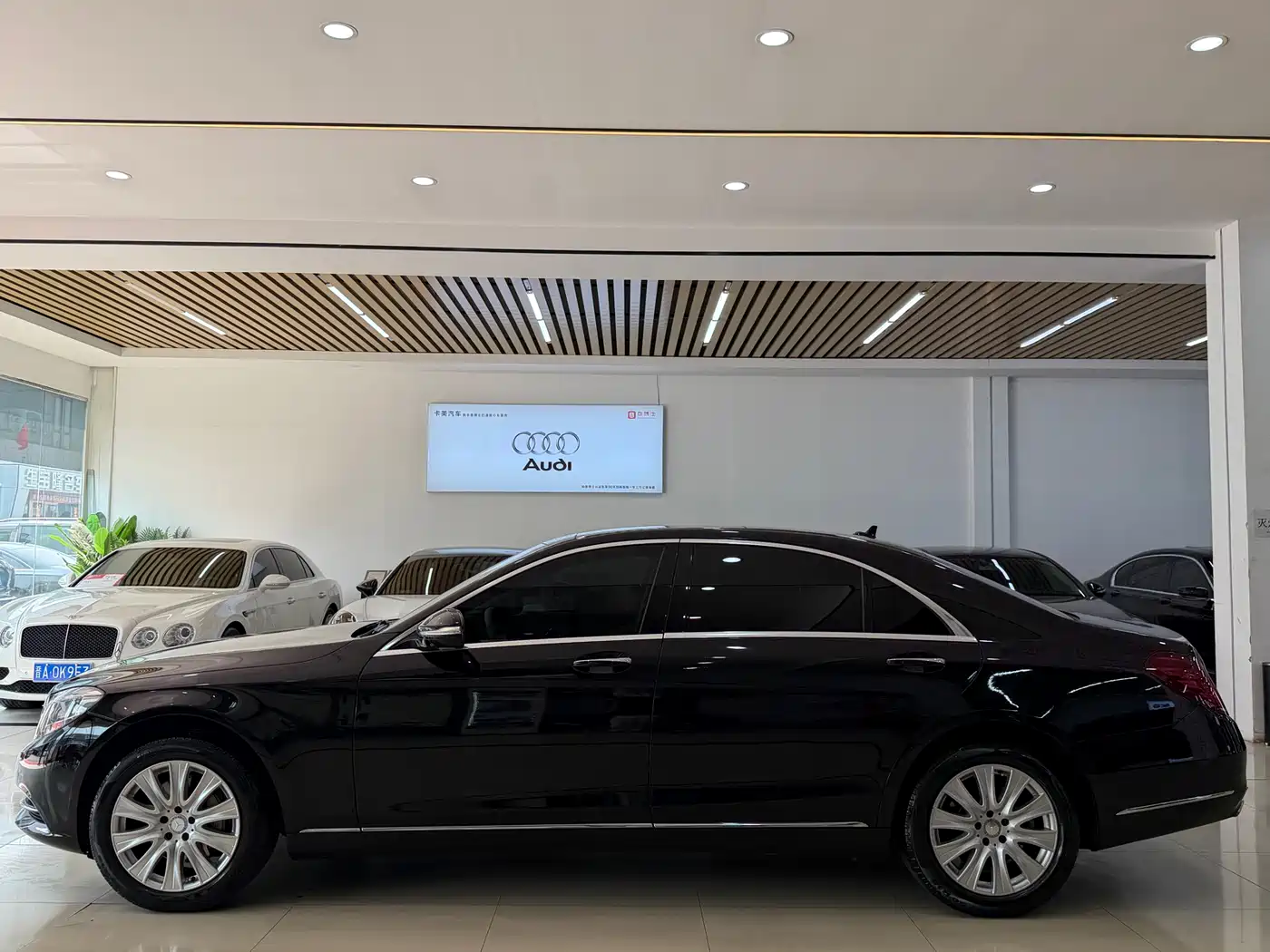 Mercedes-Benz S-Class 2014 S 320 L Luxury фото 6