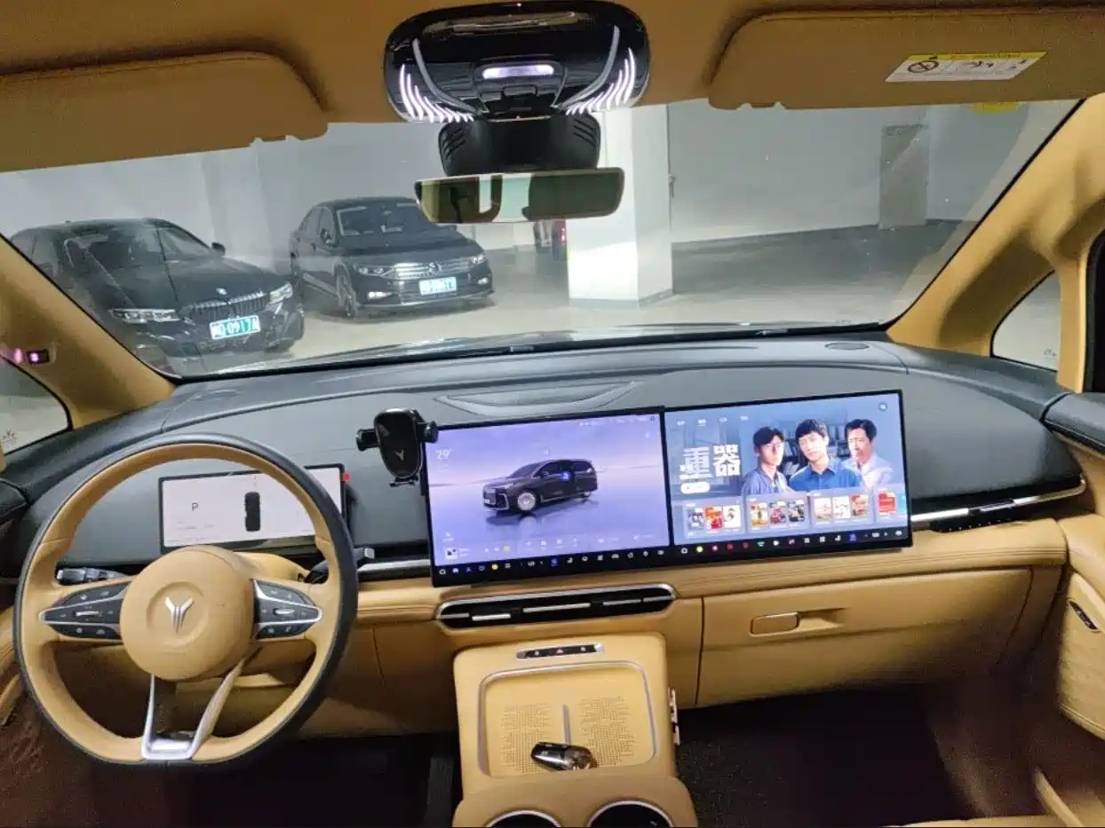 Voyah Auto Voyah Dreamer 2026 2025 PHEV AWD Excellent Kunpeng Edition