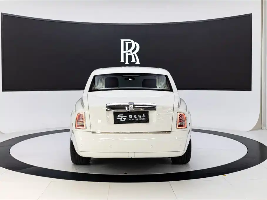 Rolls-Royce Phantom 2016 2013 6.7L Extended Wheelbase (EWB)