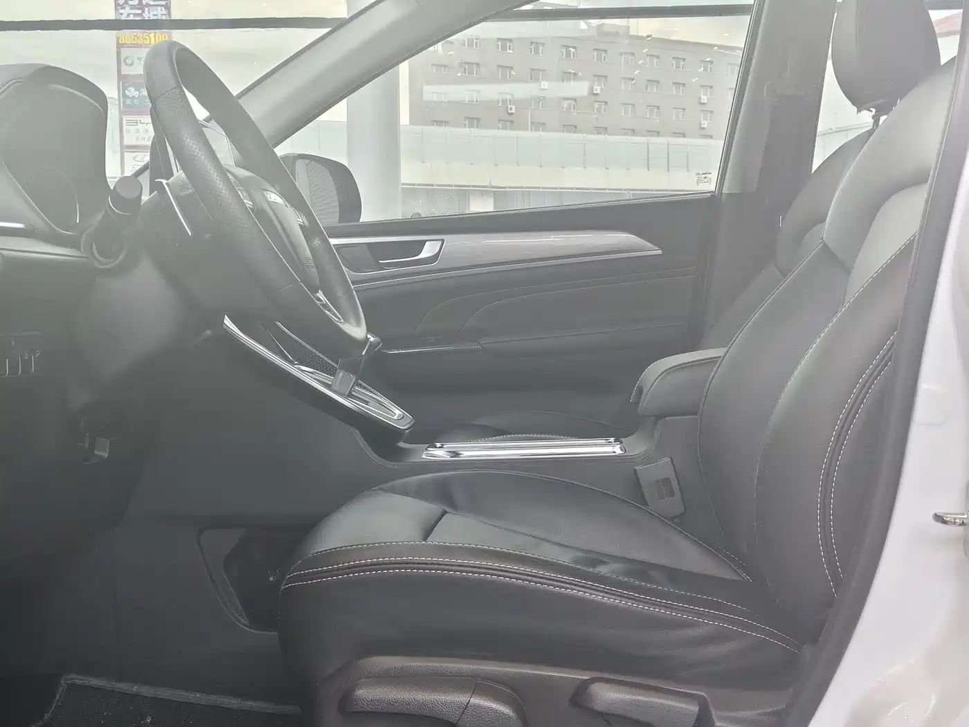 Haval M6 2021 PLUS 1.5T DCT Luxury Smart Connect фото 13