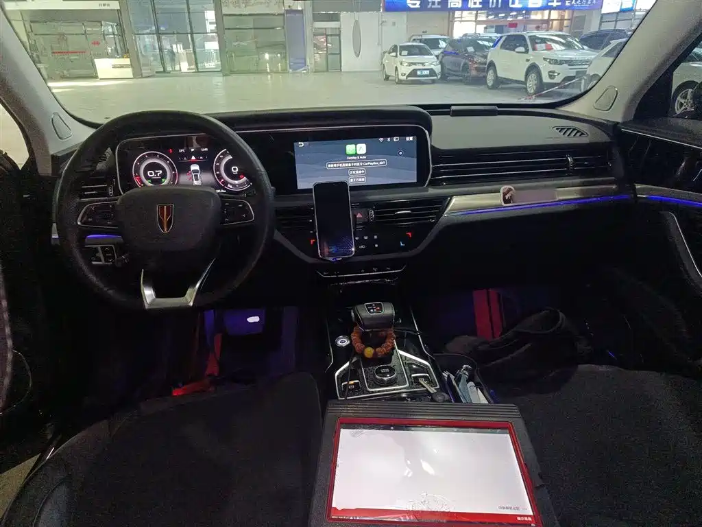 Hongqi HS5 2022 Facelift 2.0T Smart Flag Enjoyment Edition фото 6
