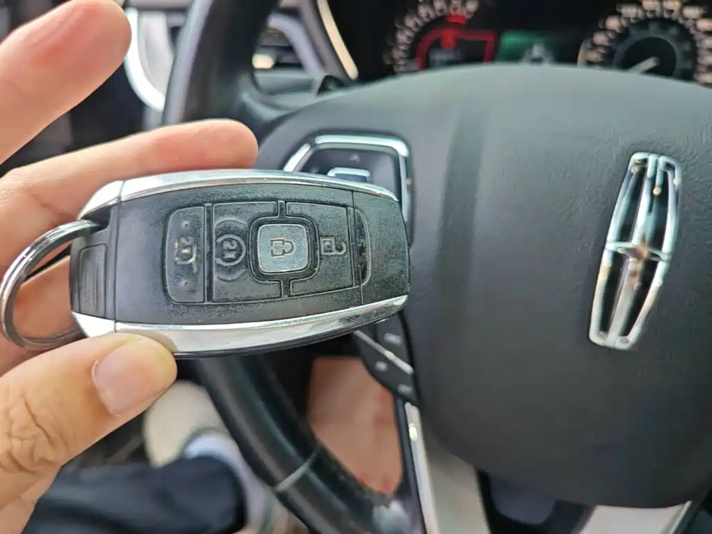 Lincoln MKC 2019 2019 2.0T 2WD Premium Edition China VI