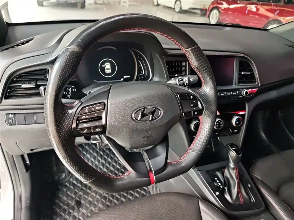 Hyundai Elantra 2019 1.4T Dual-clutch XuanDong·Vitality Type фото 11
