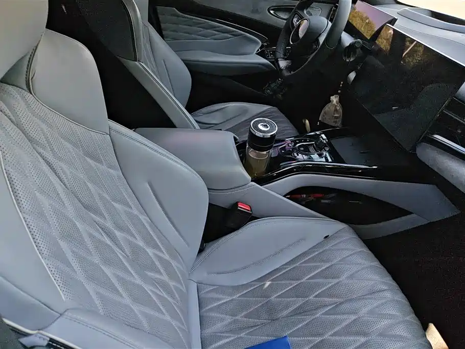 BYD Seal 2022 650km AWD Performance фото 8