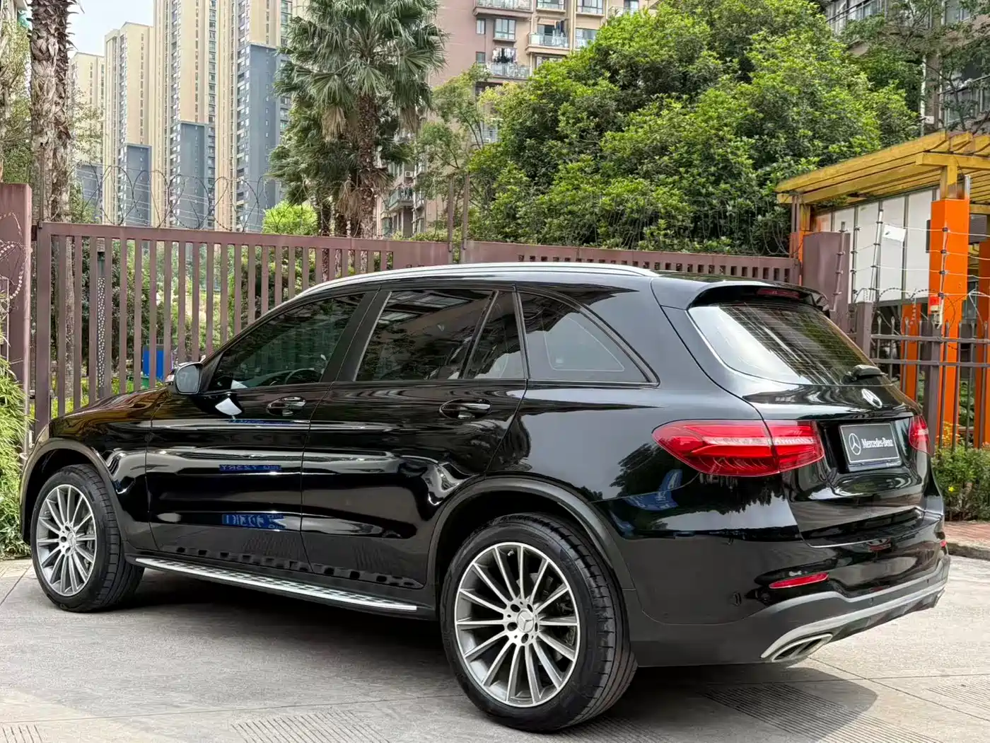 Mercedes-Benz GLC AMG 2017 AMG GLC 43 4MATIC фото 5