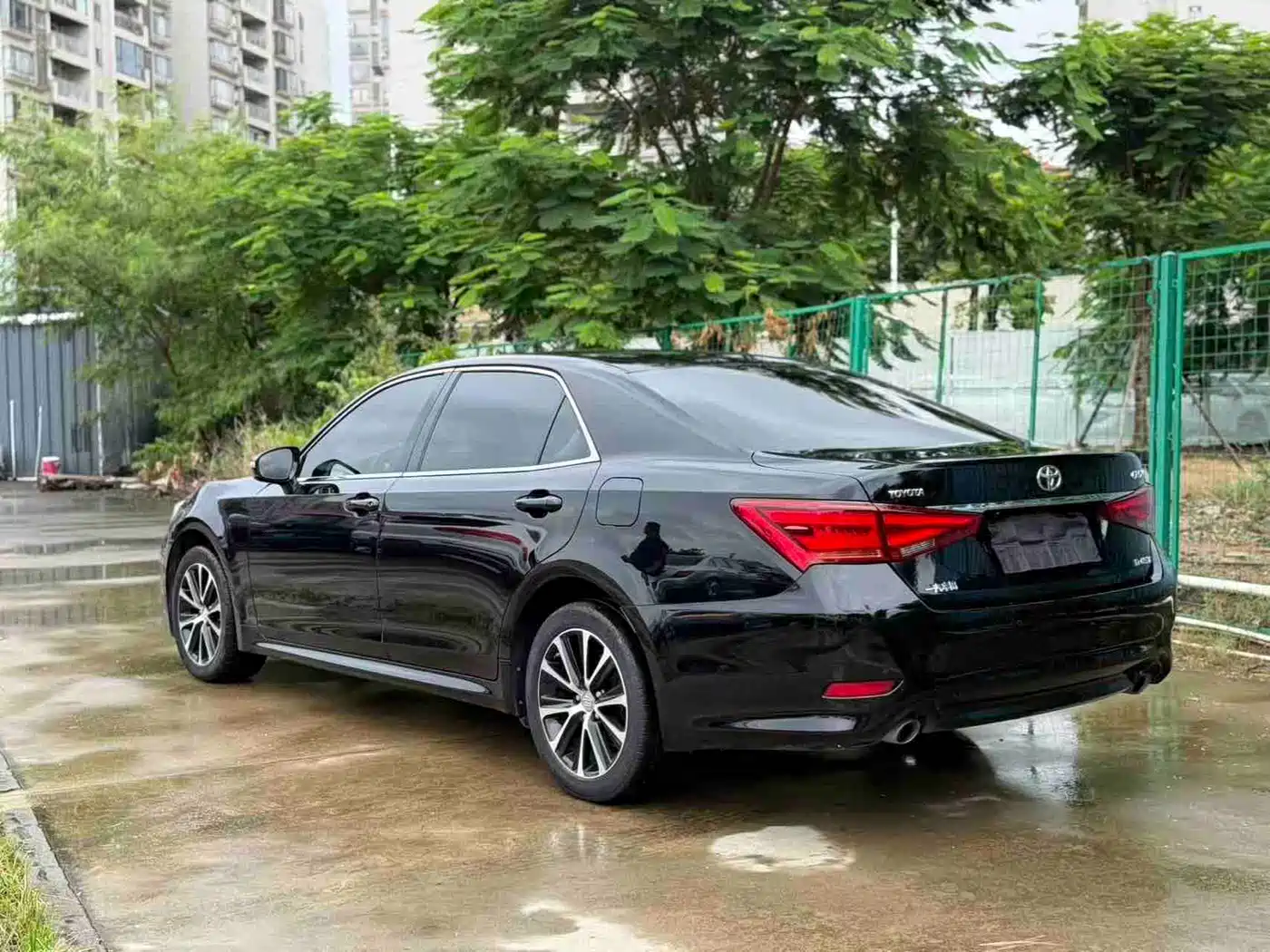 Toyota Crown 2019 2018 2.0T Fashion Edition