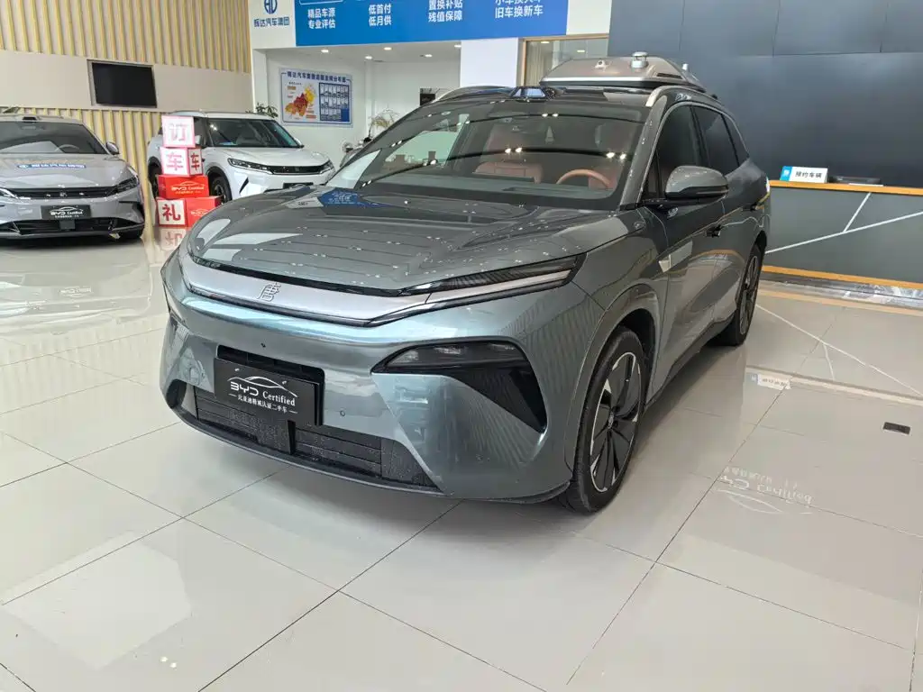 BYD Tang L 2025 2025 DM 175KM Drone Player Edition