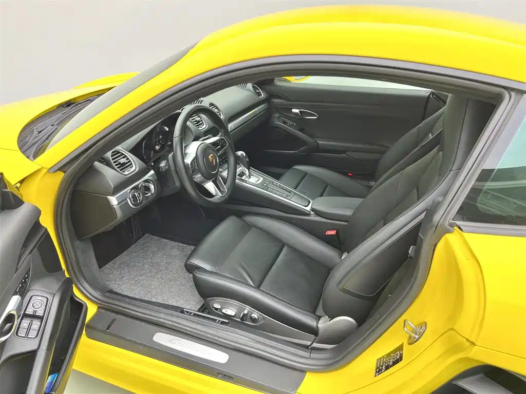 Porsche 718 2016 Cayman 2.0T фото 11