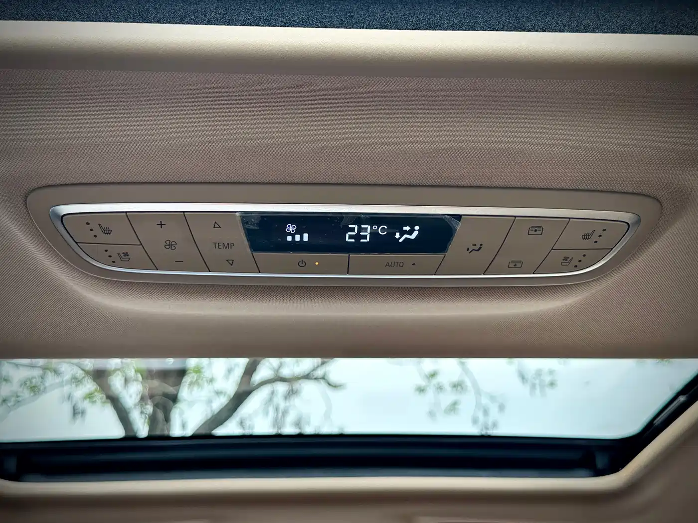 Buick GL8 2021 ES Landlord 653T Luxury фото 12