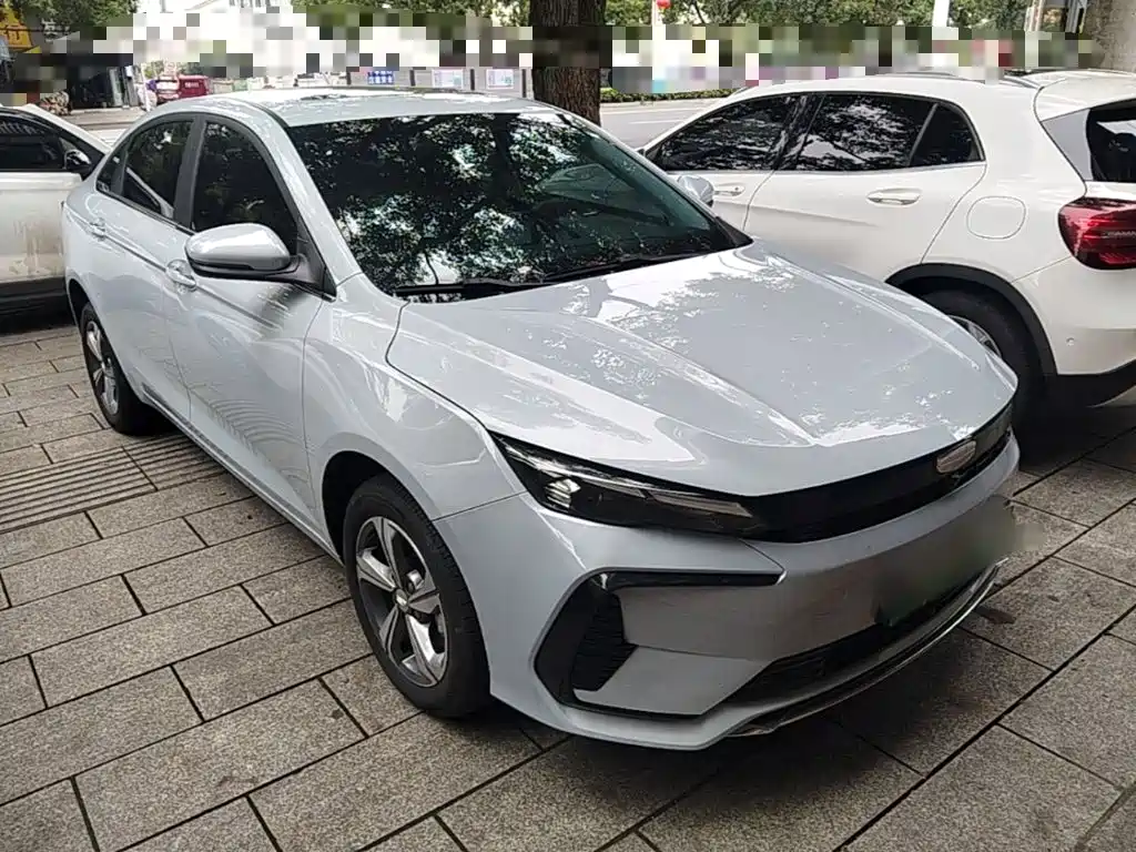 Geely Emgrand L HiP 2024 2024 Model Champion Edition 1.5TD-DHT Pro 100KM Surpassing Type
