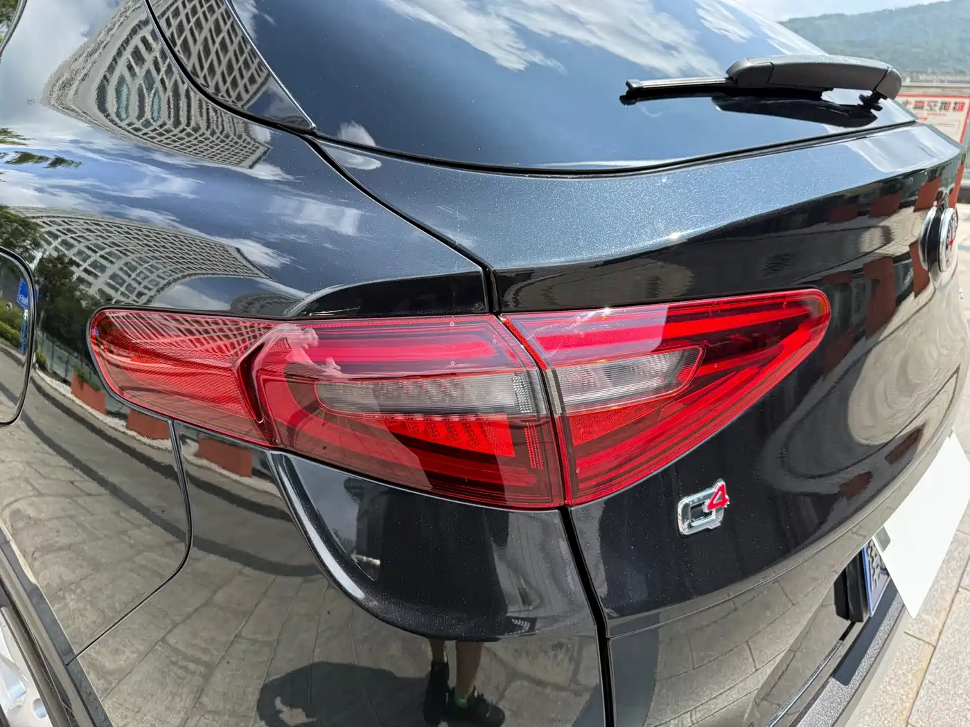 Alfa Romeo Stelvio 2019 2017 2.0T 200HP Luxury Edition