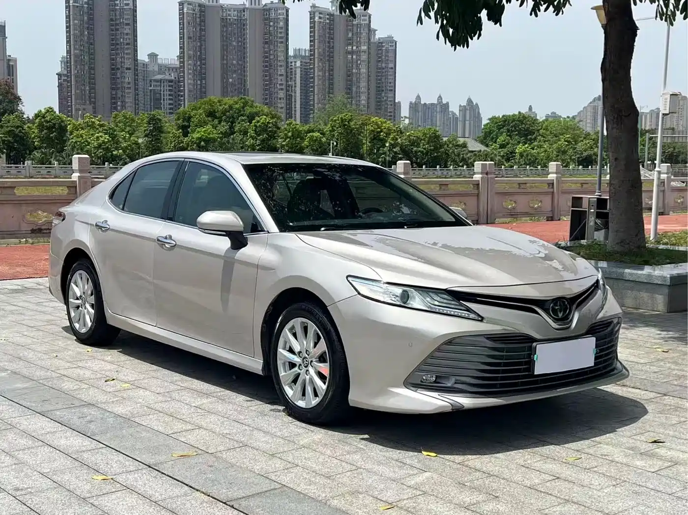 Toyota Camry 2019 2.0G Luxury (China V) фото 3