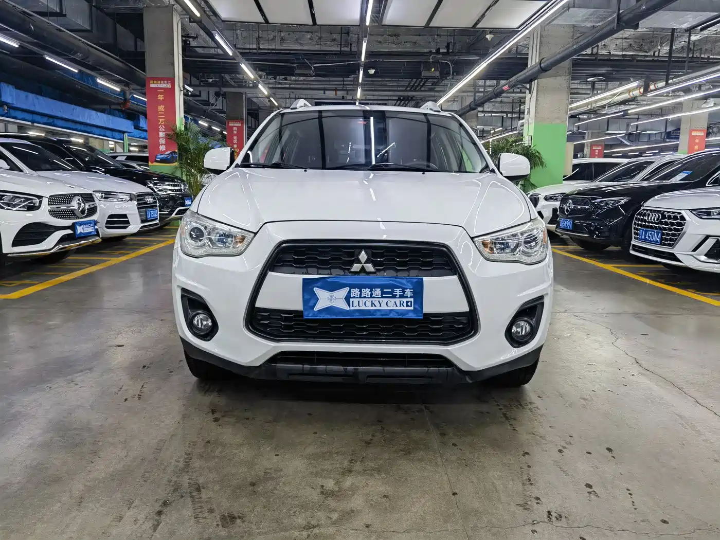 Mitsubishi ASX 2013 2.0L CVT 2WD Elite фото 2