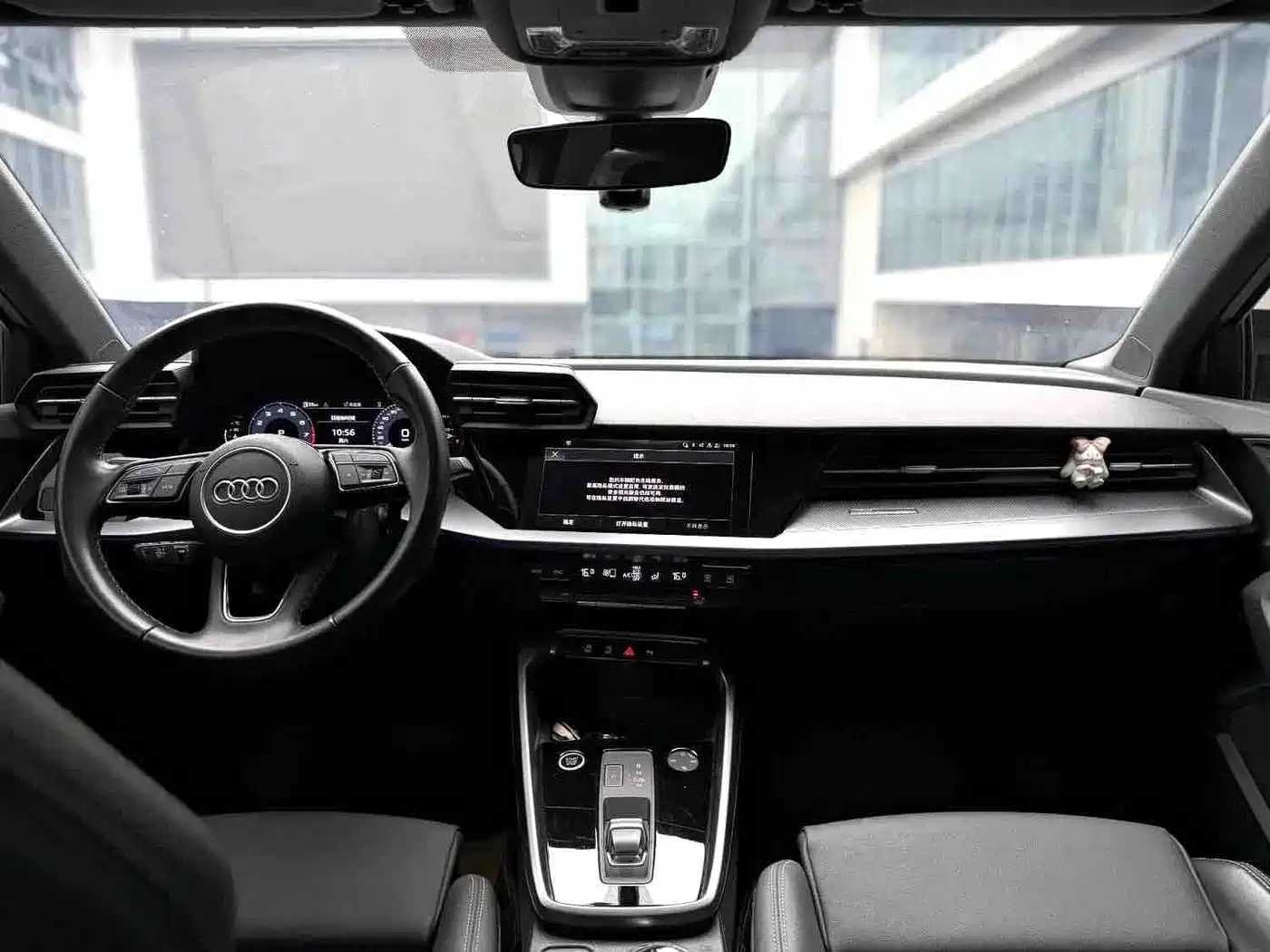 Photo 6 - Audi A3