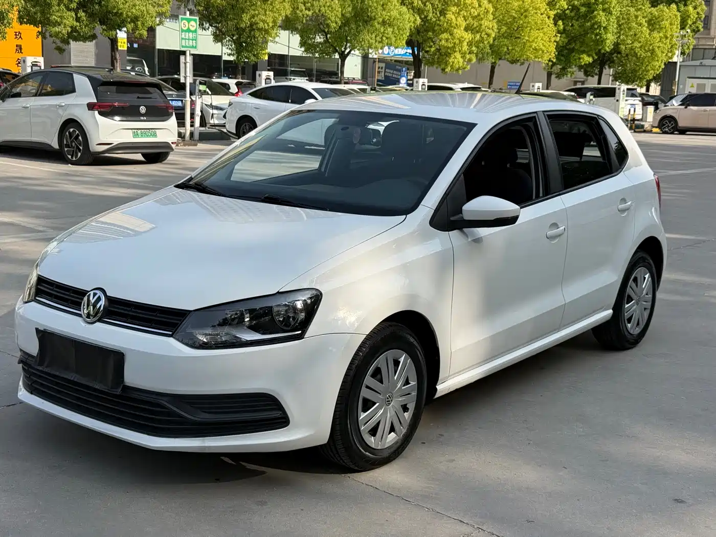 Volkswagen Polo 2018 1.5L Auto Safe Drive